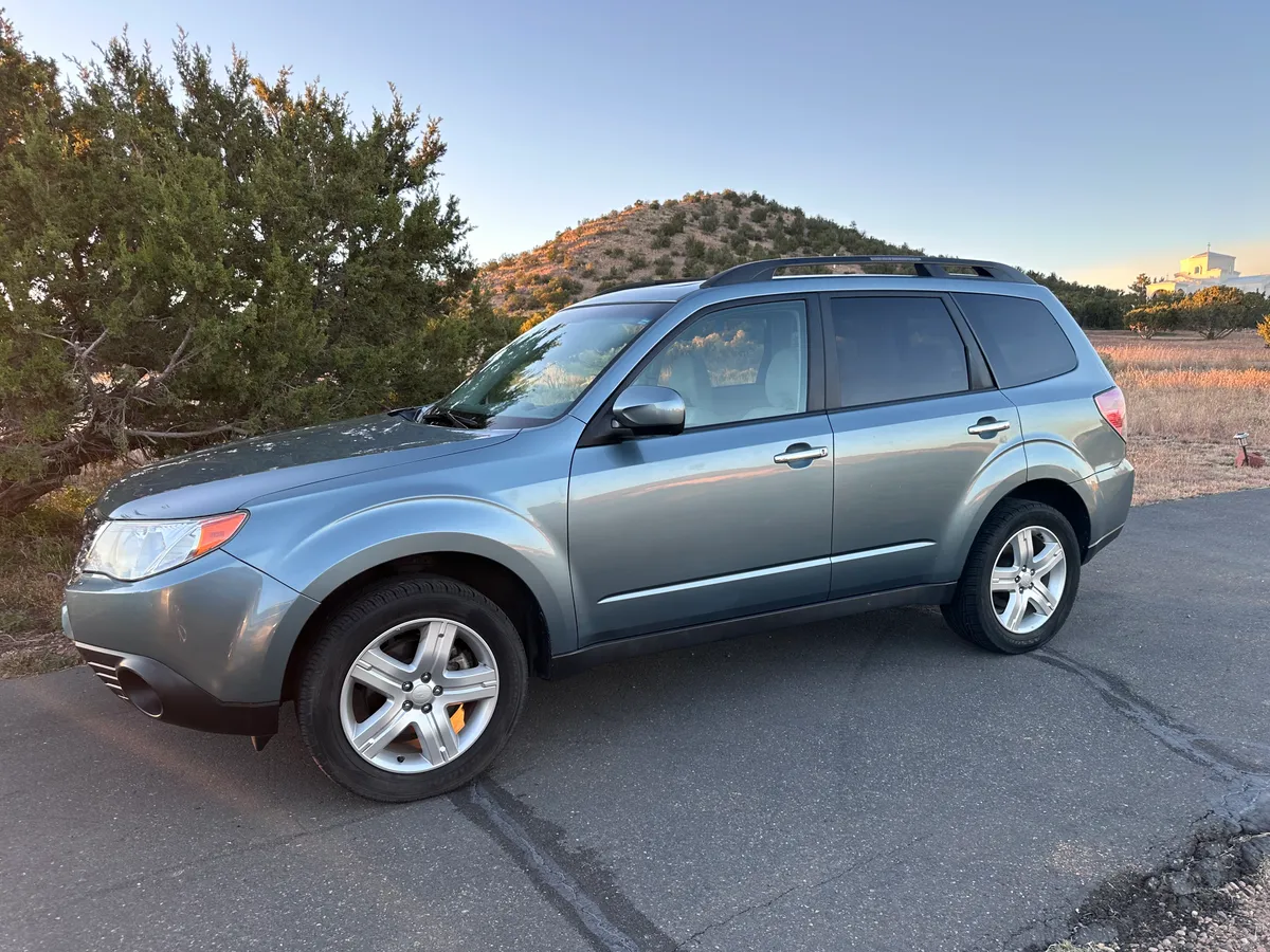 2010 Subaru Forester — photo 1