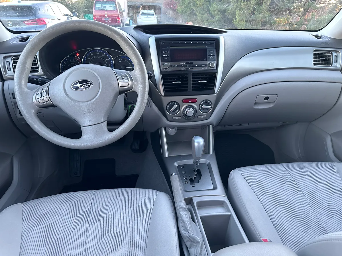 2010 Subaru Forester — photo 12
