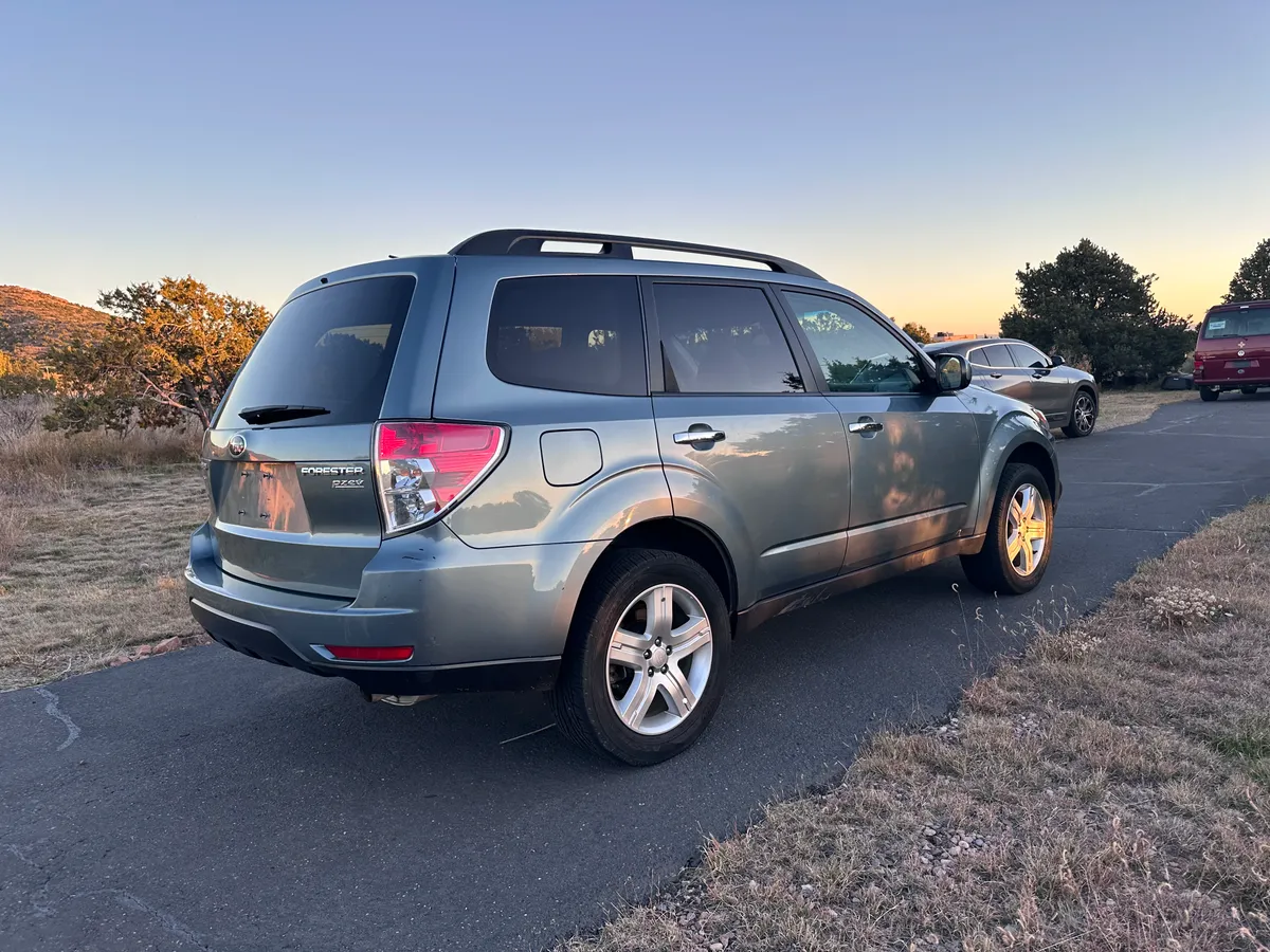 2010 Subaru Forester — photo 9