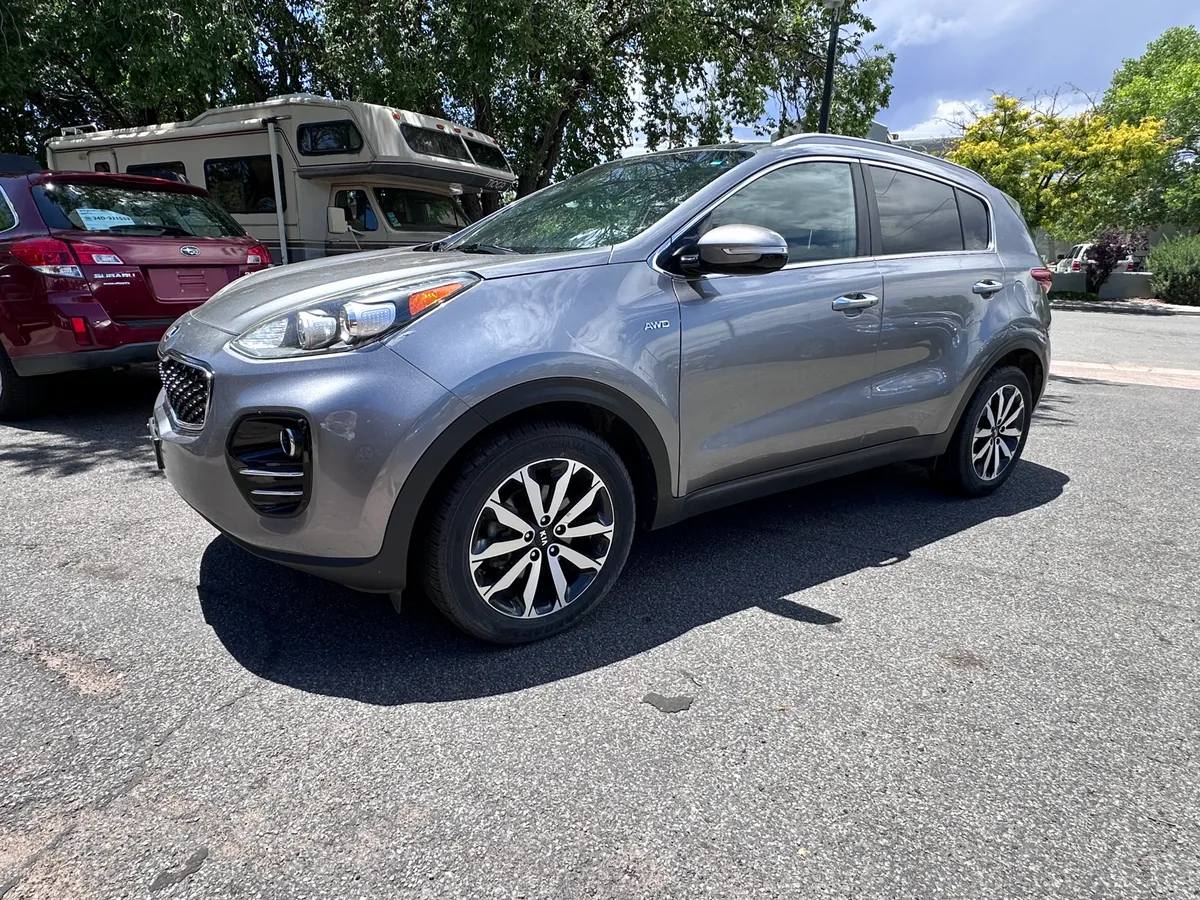 2017 Kia Sportage — photo 1