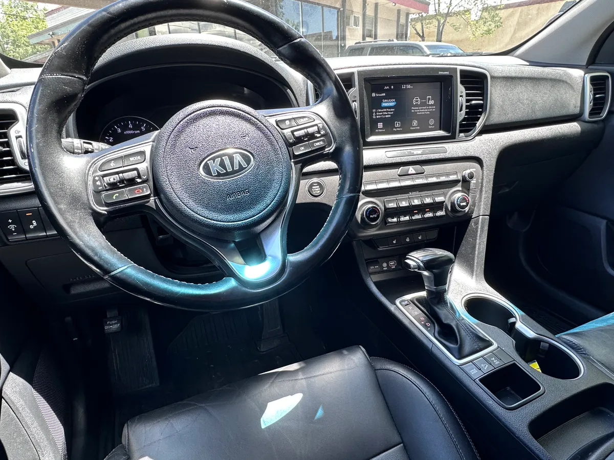 2017 Kia Sportage — photo 8