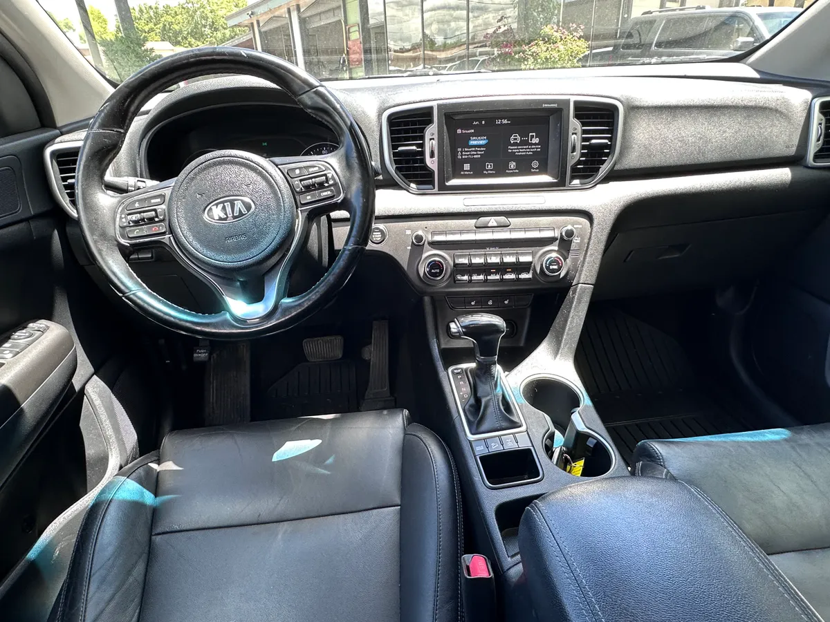 2017 Kia Sportage — photo 10