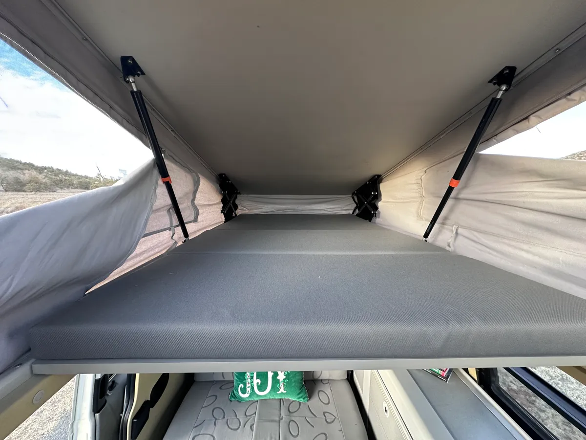 2000 Volkswagen Eurovan — photo 28