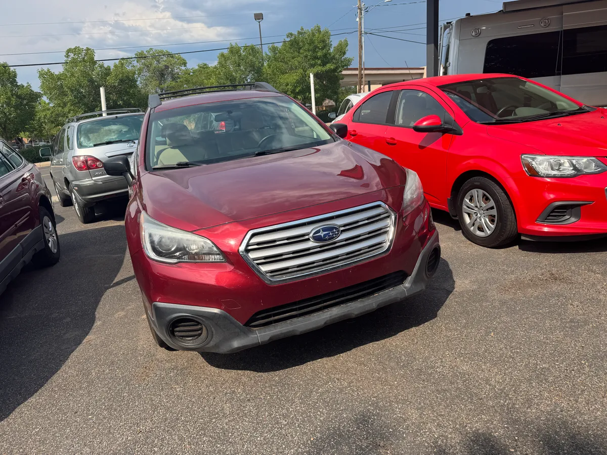 2017 Subaru Outback — photo 2