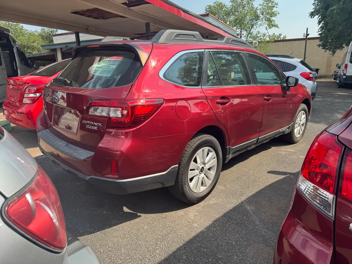 2017 Subaru Outback — photo 4
