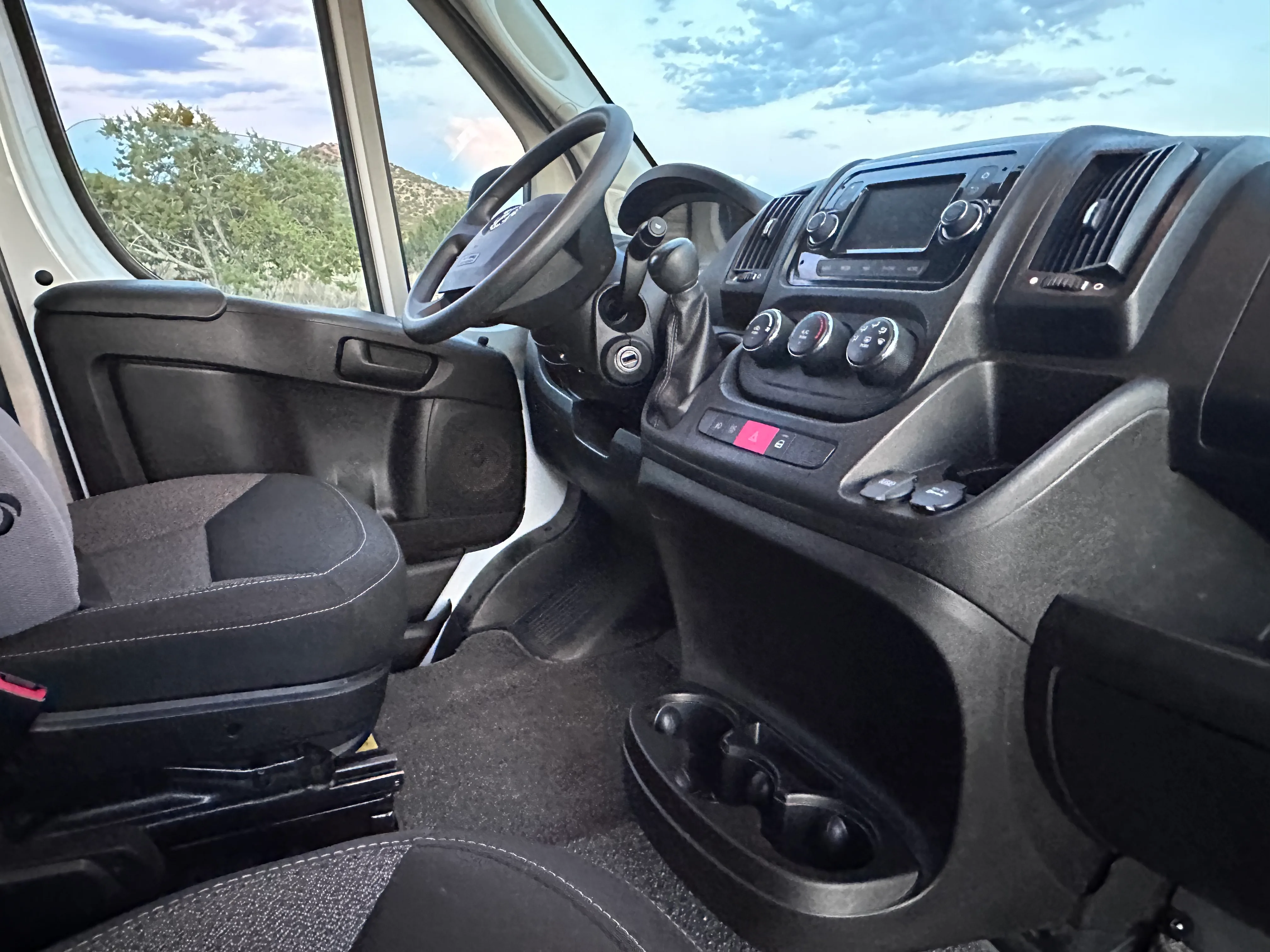 2018 Ram Promaster 2500 — photo 8