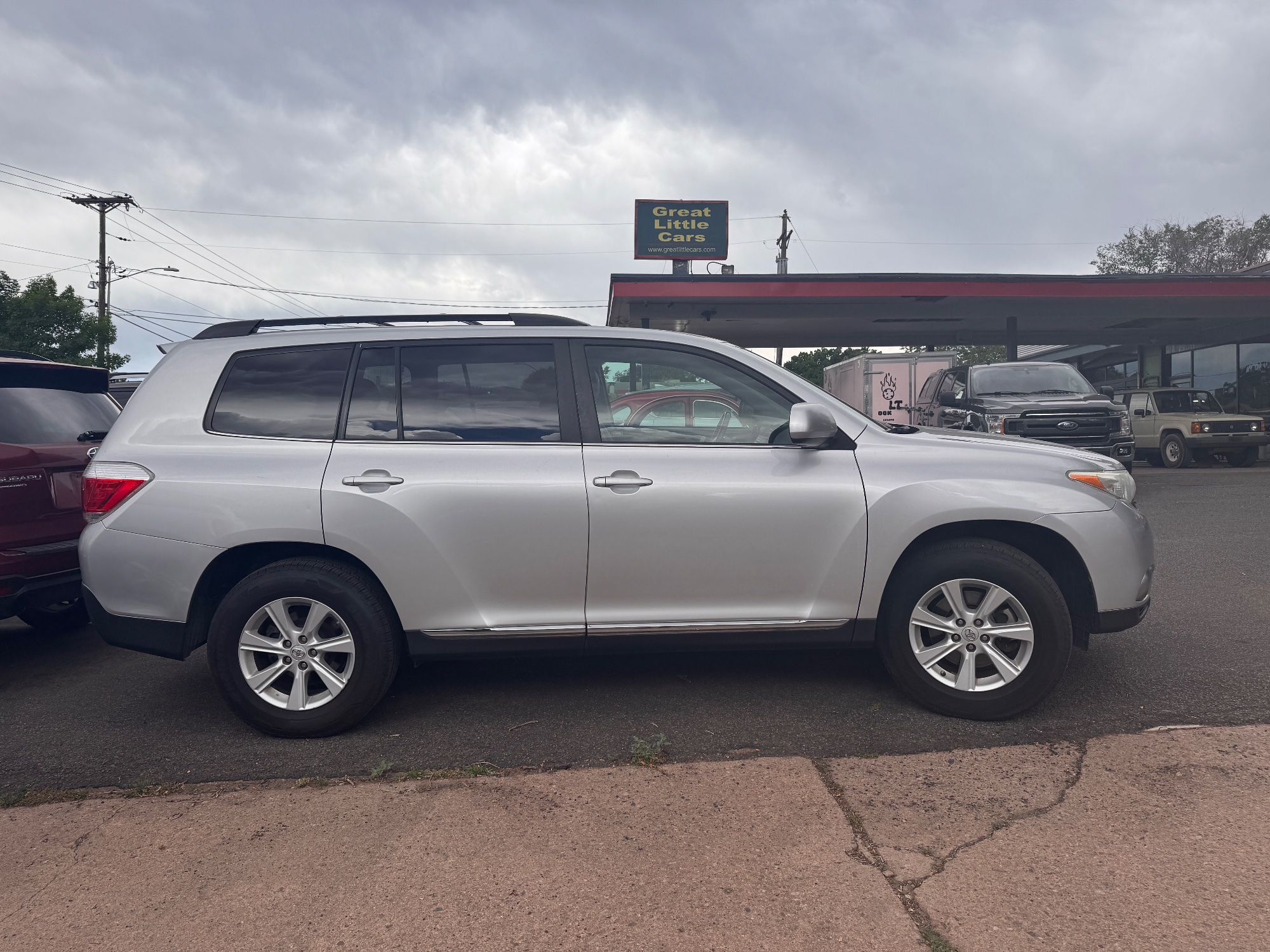 2011 Toyota Highlander — photo 6