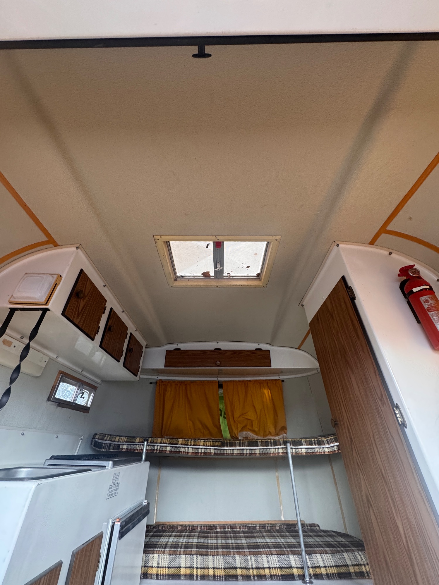 1981 Scamp Compact — photo 8